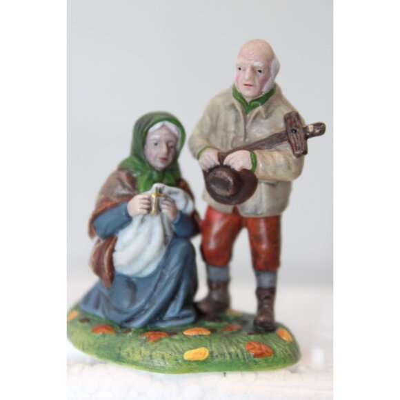 Dept 56 Dickens Village - Begging for Soul Cakes - Picture 5 of 5